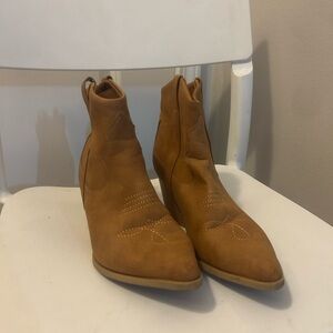 Women’s cowboy style ankle booties
